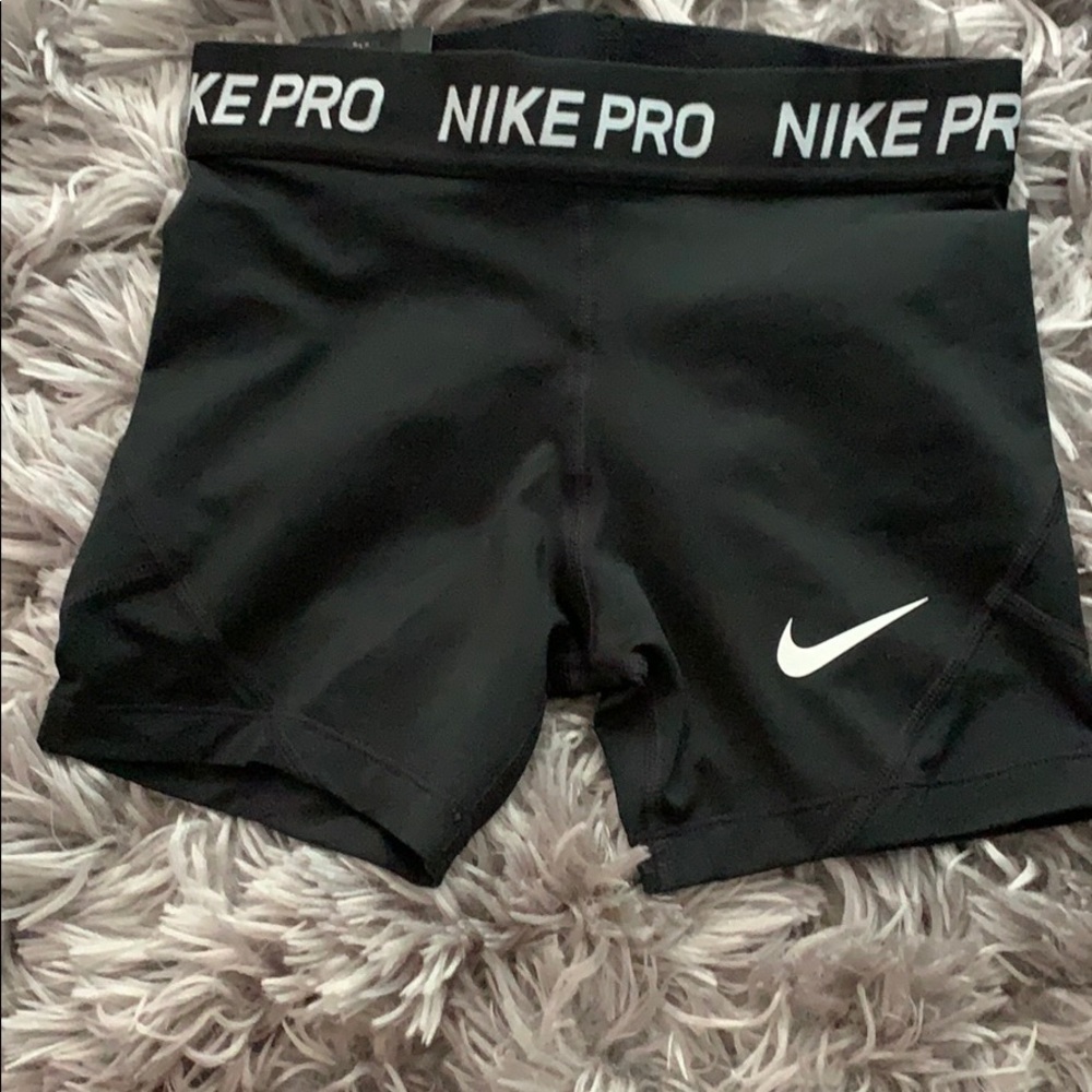 NWT kids medium nike pros